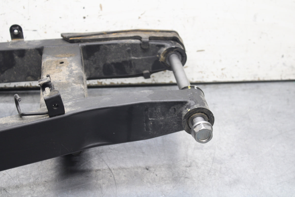18-23 KAWASAKI NINJA 400 EX400 ABS REAR SWINGARM BACK SUSPENSION SWING ARM BB747