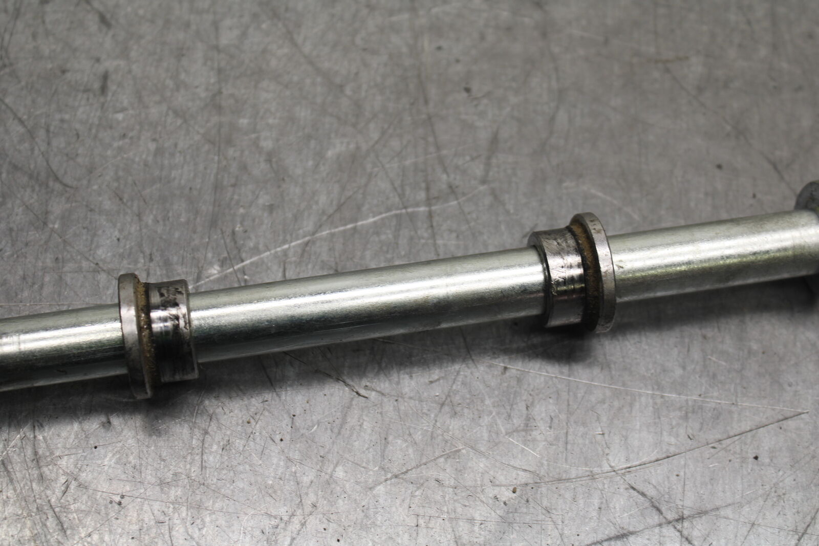 18-23 KAWASAKI NINJA 400 EX400 ABS FRONT WHEEL RIM AXLE PIVOT BOLT BB747