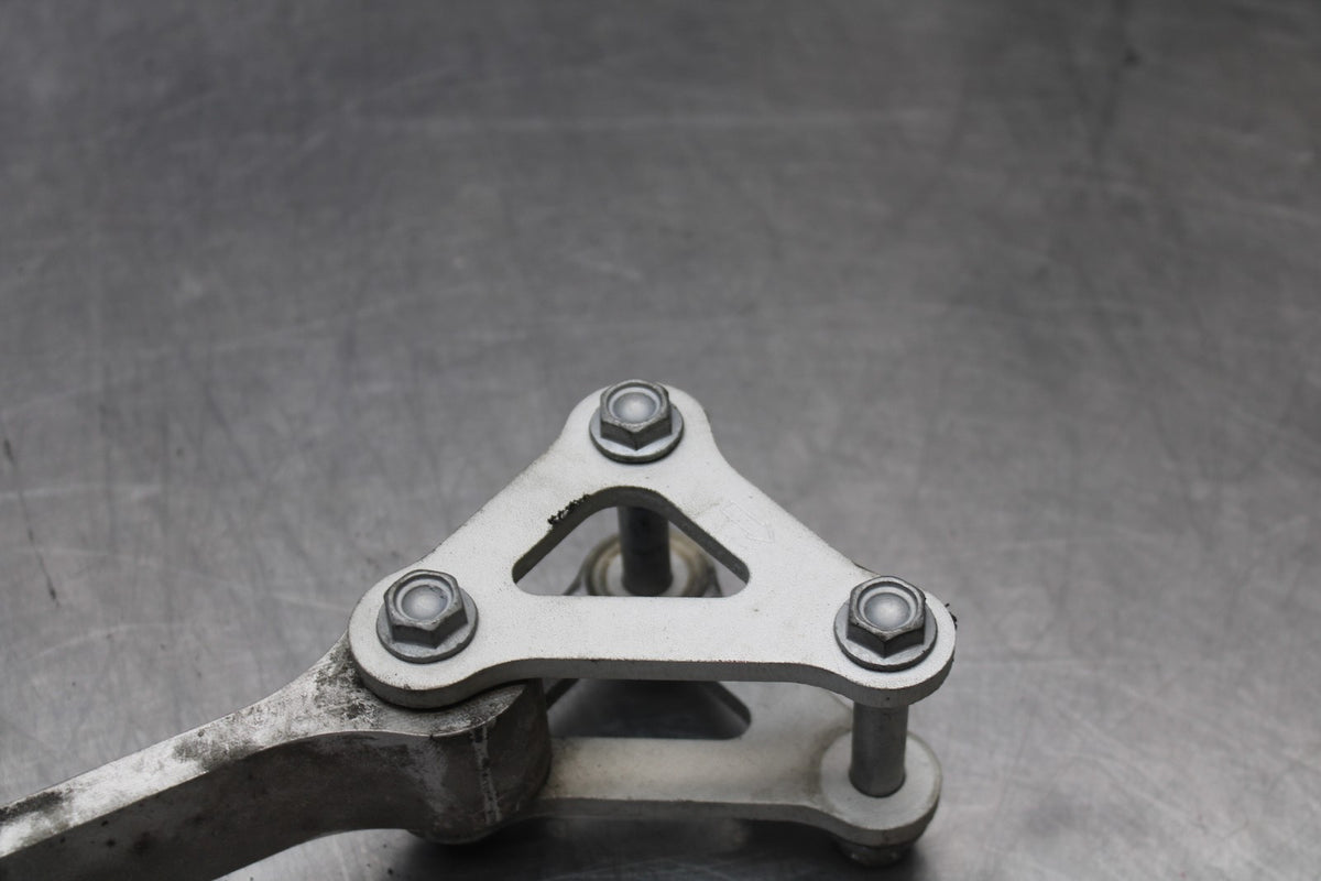 16 APRILIA TUONO V4 1100 REAR DOGBONE SHOCK LINKAGE LINK BB905