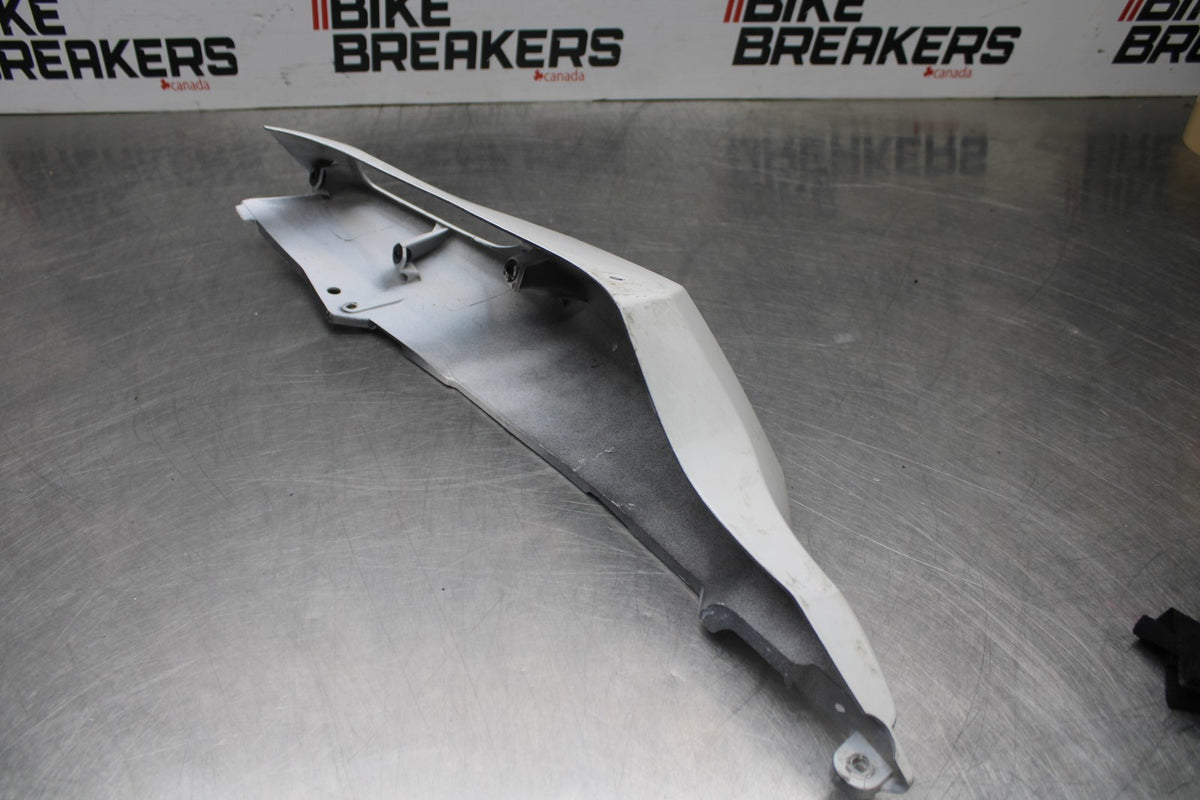 12-26 KAWASAKI ZZR1400 RIGHT REAR BACK TAIL FAIRING COWL SHROUD BB00
