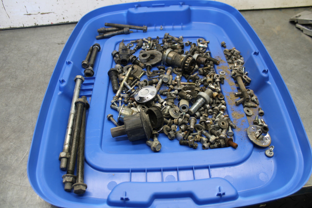 02-04 HONDA VTX1800S MOUNTING BOLTS HARDWARE MOTOR SCREWS BB712