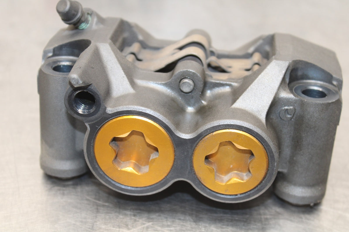05 YAMAHA YZF R6 RIGHT LEFT FRONT BRAKE CALIPER SET PAIR CALIPERS BB814