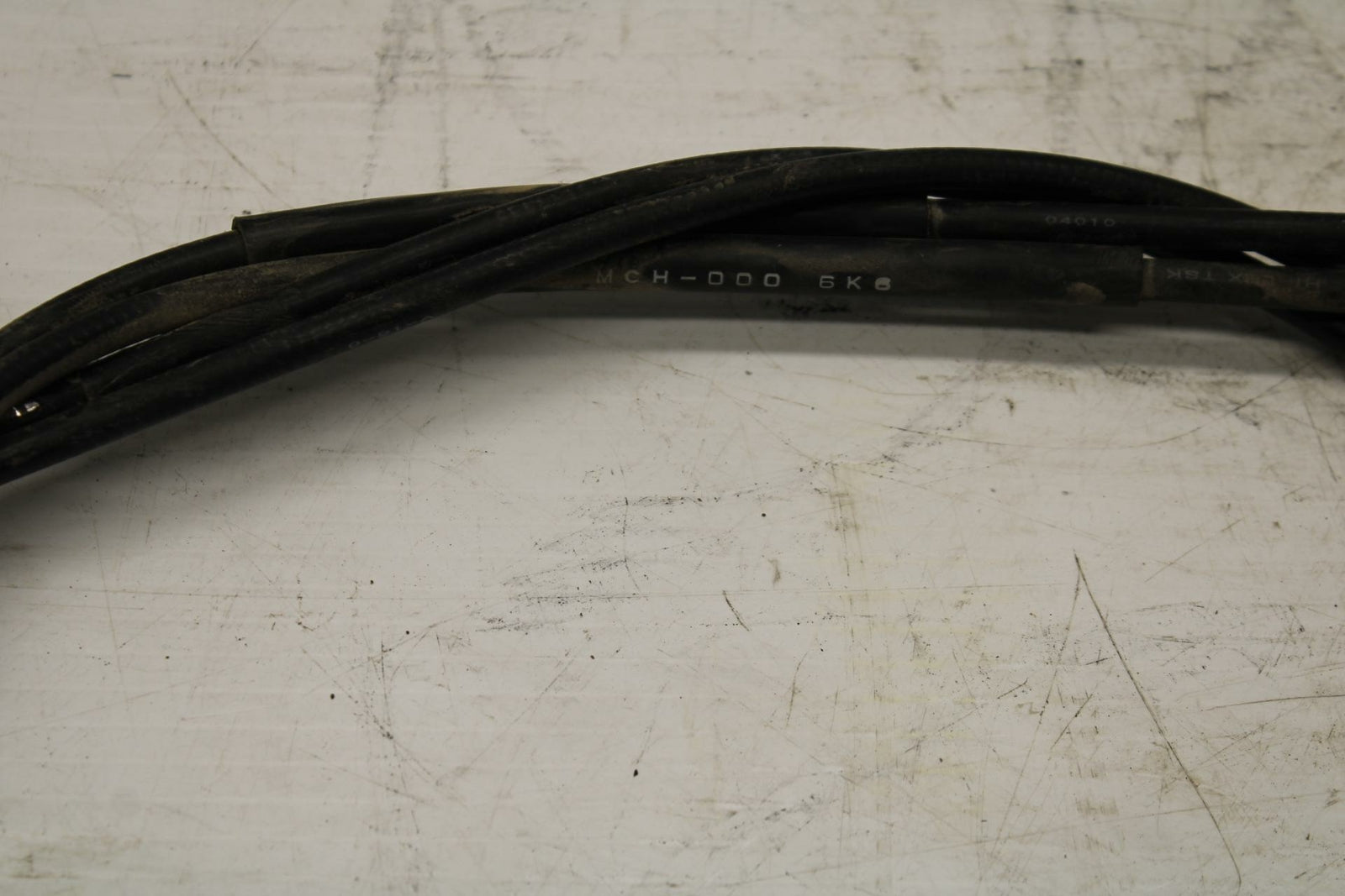 05-07 HONDA VTX1800F2 THROTTLE CABLES LINES BB351