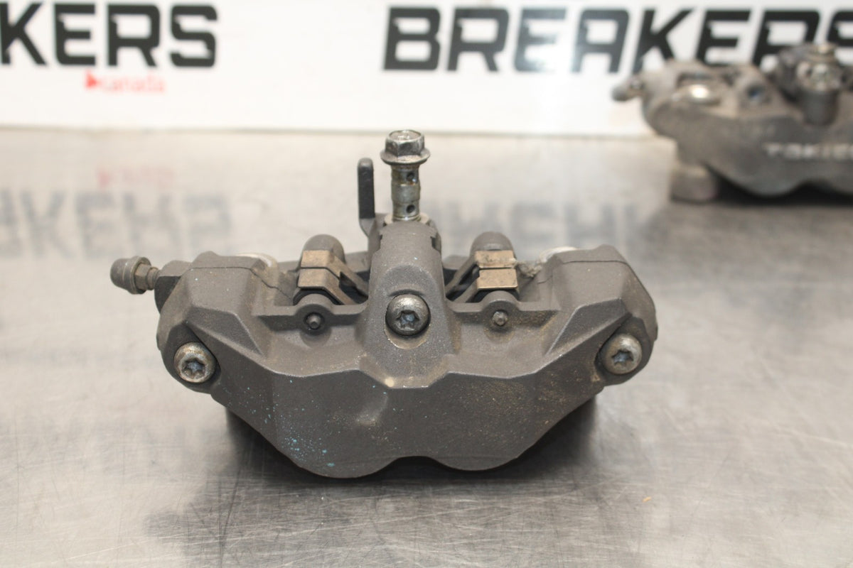 06-07 SUZUKI GSXR600 RIGHT LEFT FRONT BRAKE CALIPER SET PAIR CALIPERS BB836