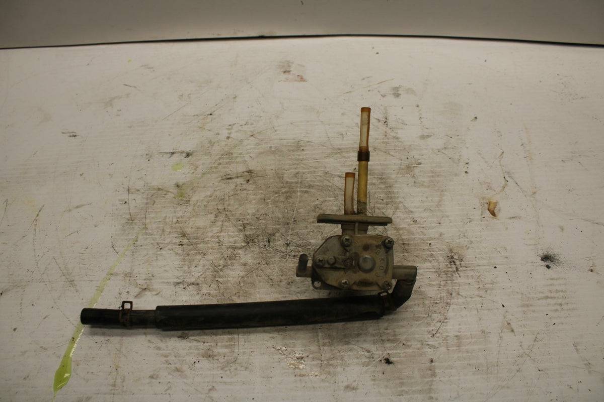03-06 SUZUKI QUADSPORT Z400 GAS TANK PETCOCK SHUT ON OFF VALVE 44300-07G01 BB256