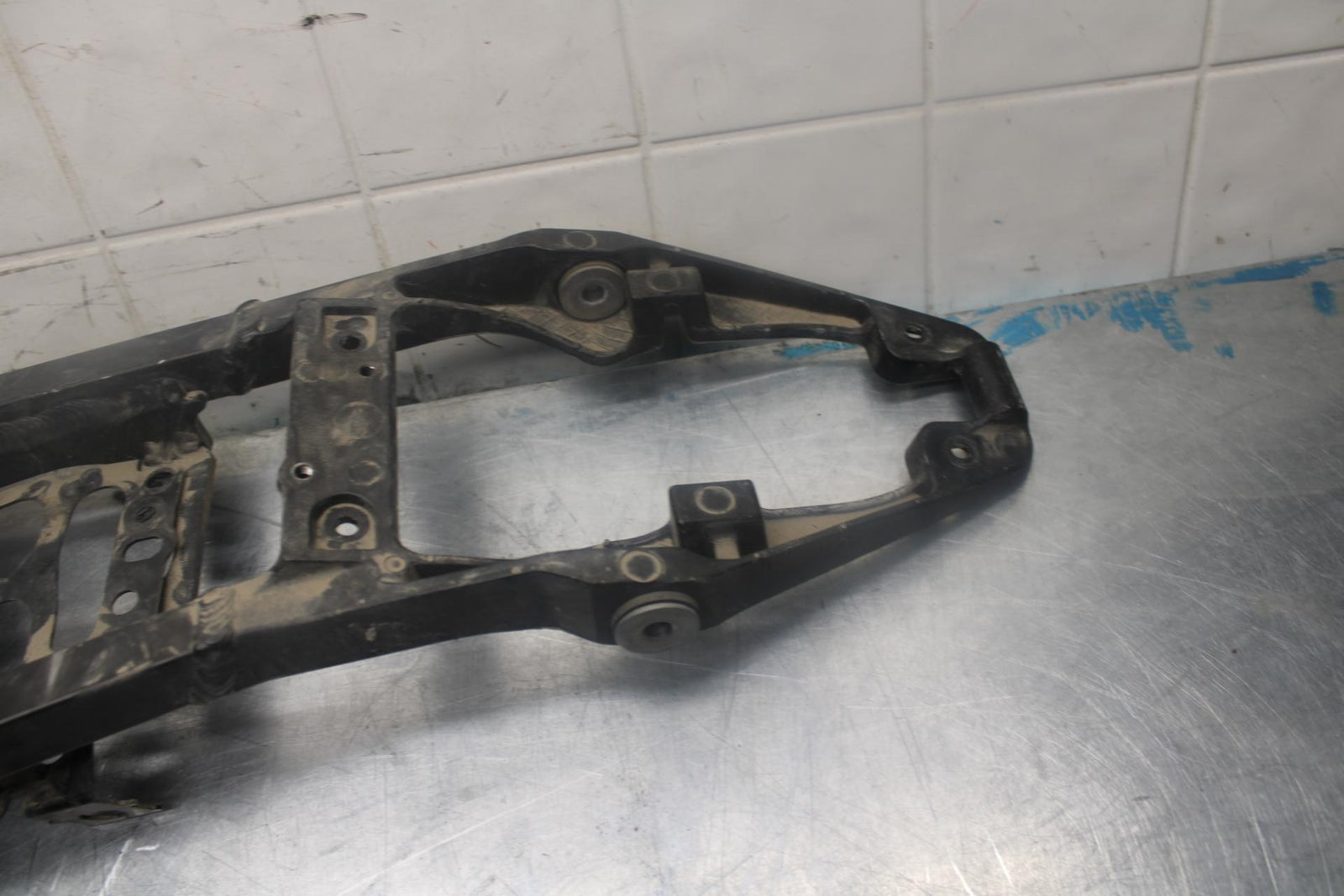 07-08 KAWASAKI NINJA ZX6R REAR SUBFRAME BACK SUB FRAME 32160-0258 BB456