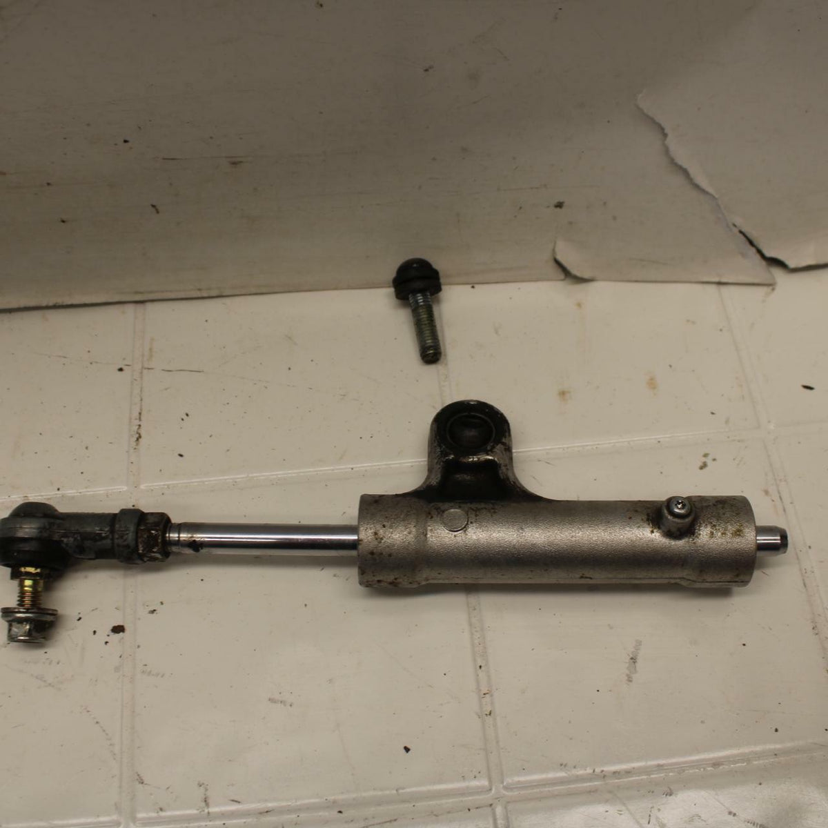 01-02 SUZUKI GSXR750 STEERING DAMPER STABILIZER BB15