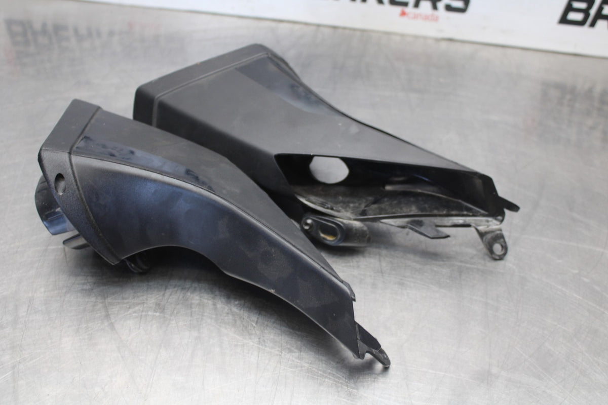 16 APRILIA TUONO V4 1100 RIGHT LEFT AIR INTAKE DUCTS BB905