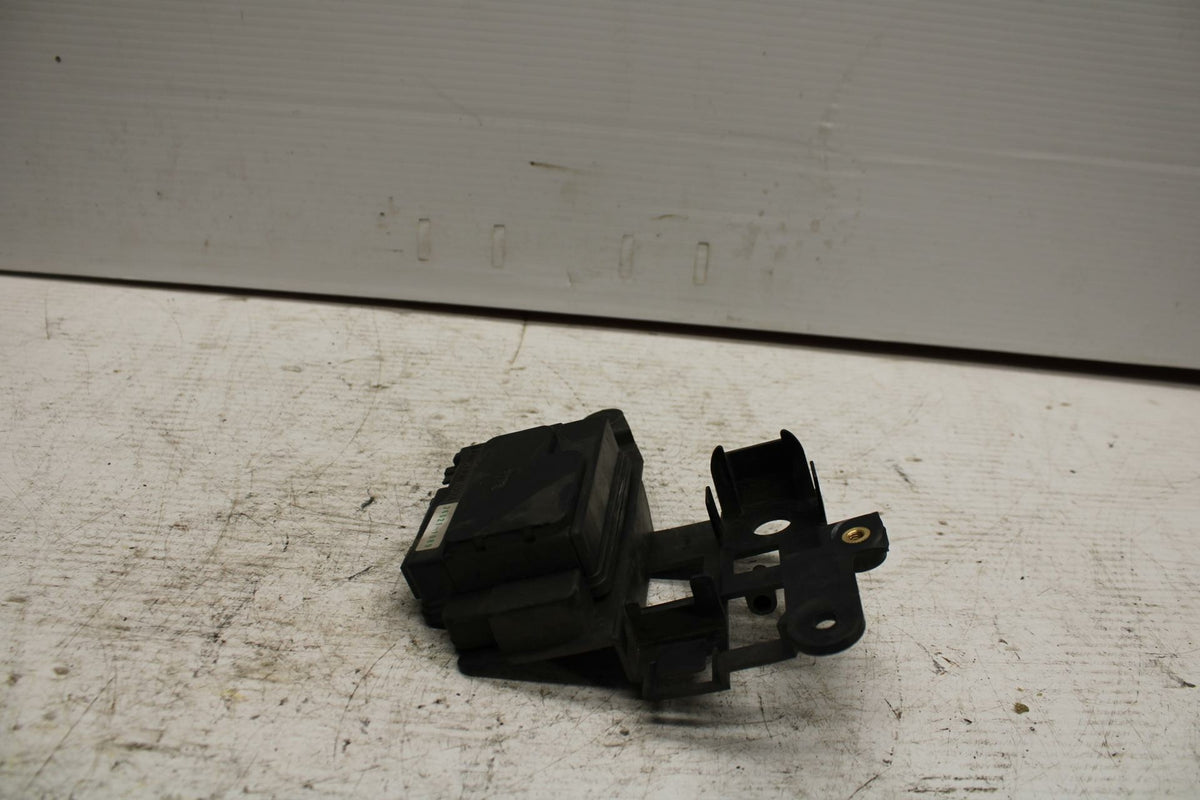 90-07 KAWASAKI ZZR 250 RELAY ASSEMBLY FUSE BOX BB298