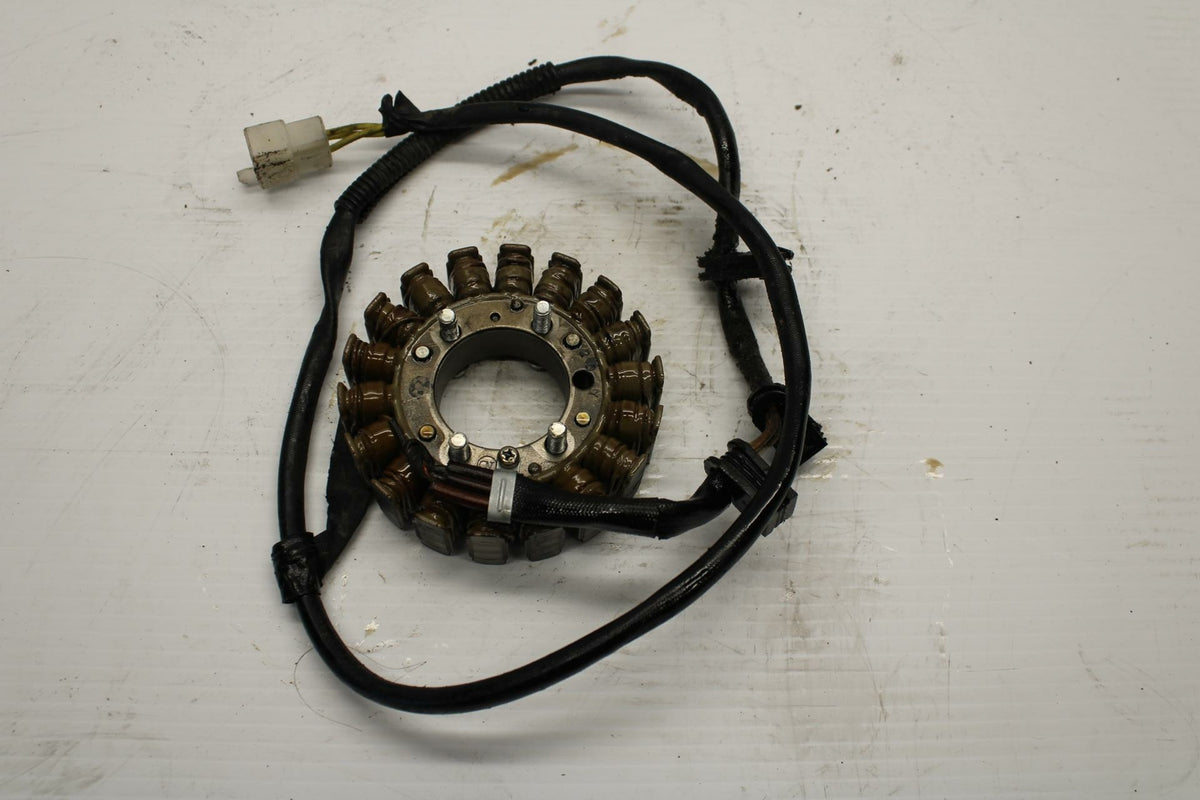 84-85 HONDA V30 MAGNA STATOR GENERATOR ALTERNATOR MAGNETO BB251