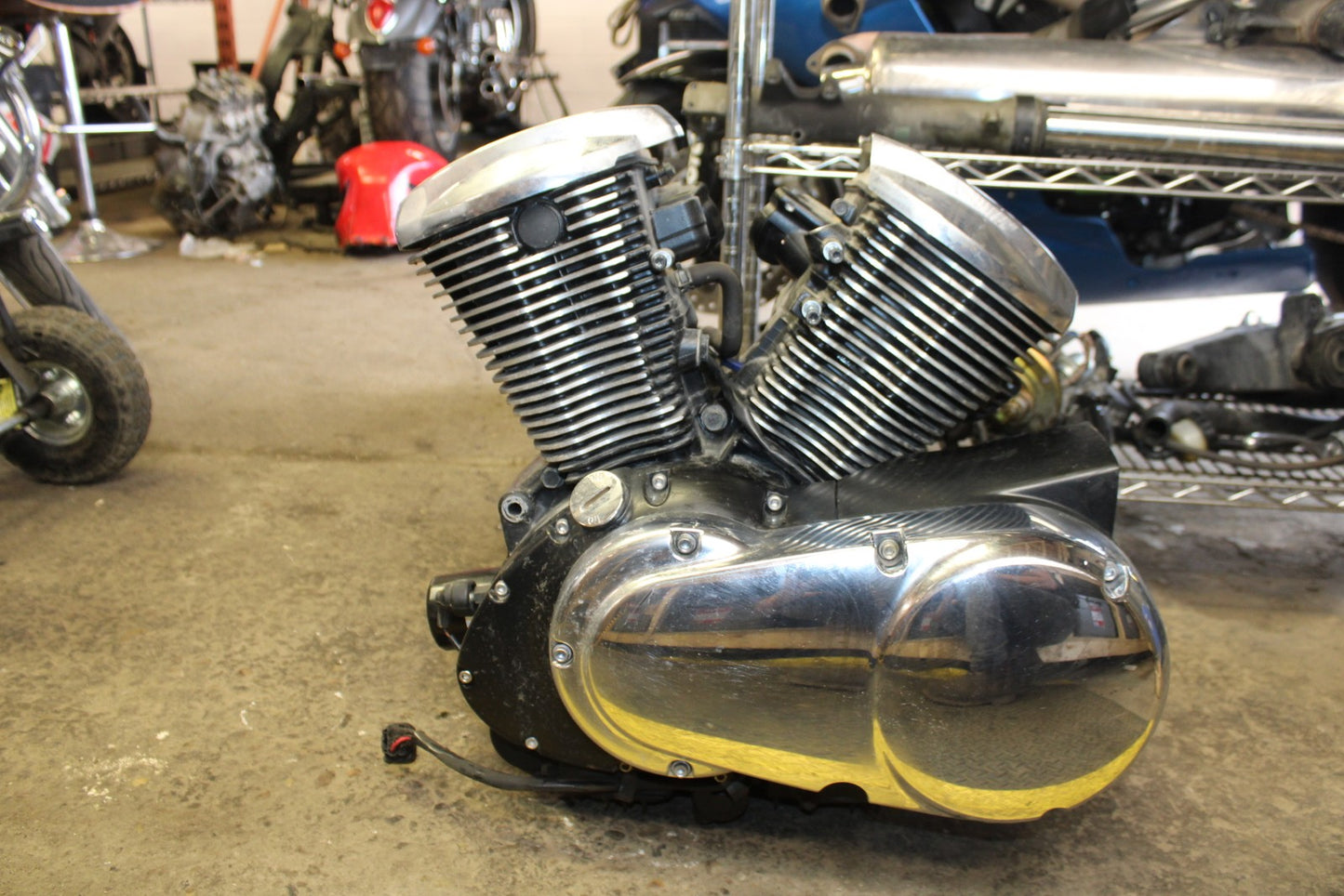 08 KAWASAKI VULCAN 900 ENGINE MOTOR BB184