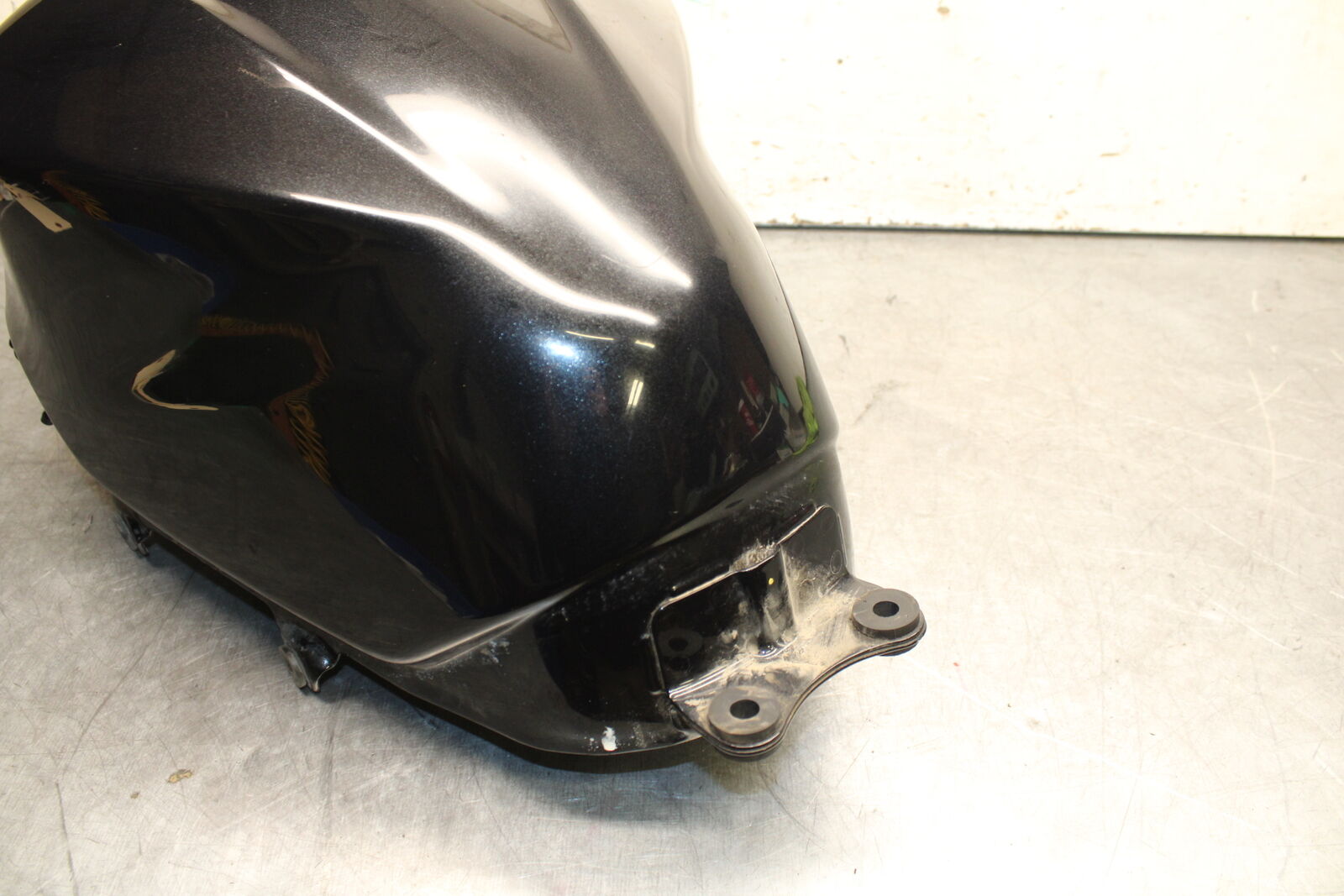 19-22 KAWASAKI Z400 GAS TANK FUEL CELL PETROL RESERVOIR BB708