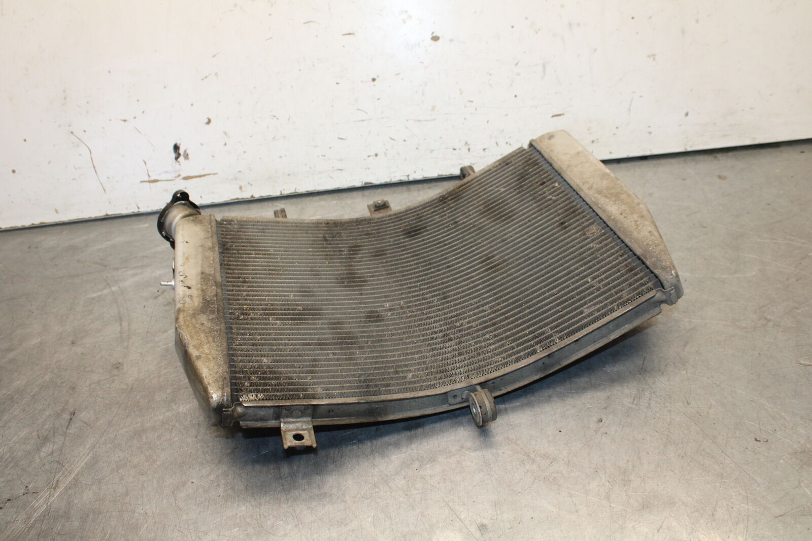 04-05 SUZUKI GSXR600 ENGINE RADIATOR COOLING RADIATER 17710-29G00 BB658