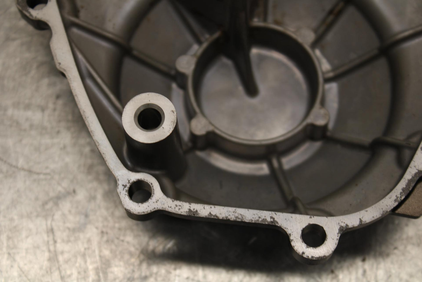 2015 Yamaha FZ09 ENGINE MOTOR COVER  BB69
