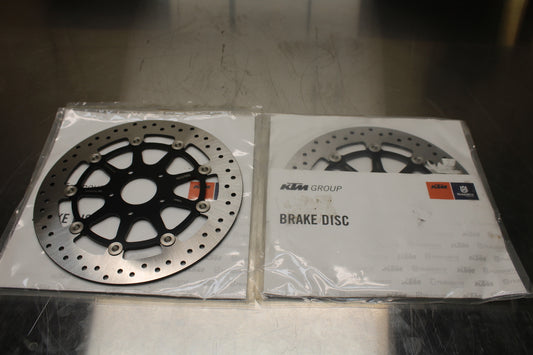 19-20 KTM 790 DUKE 790 NEW!! FRONT LEFT & RIGHT BRAKE ROTORS DISCS BB136