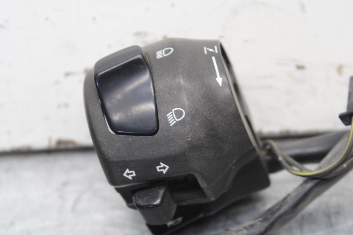 01-03 SUZUKI GSXR600 LEFT CLIP ON HANDLE HORN SIGNALS SWITCH  BB633