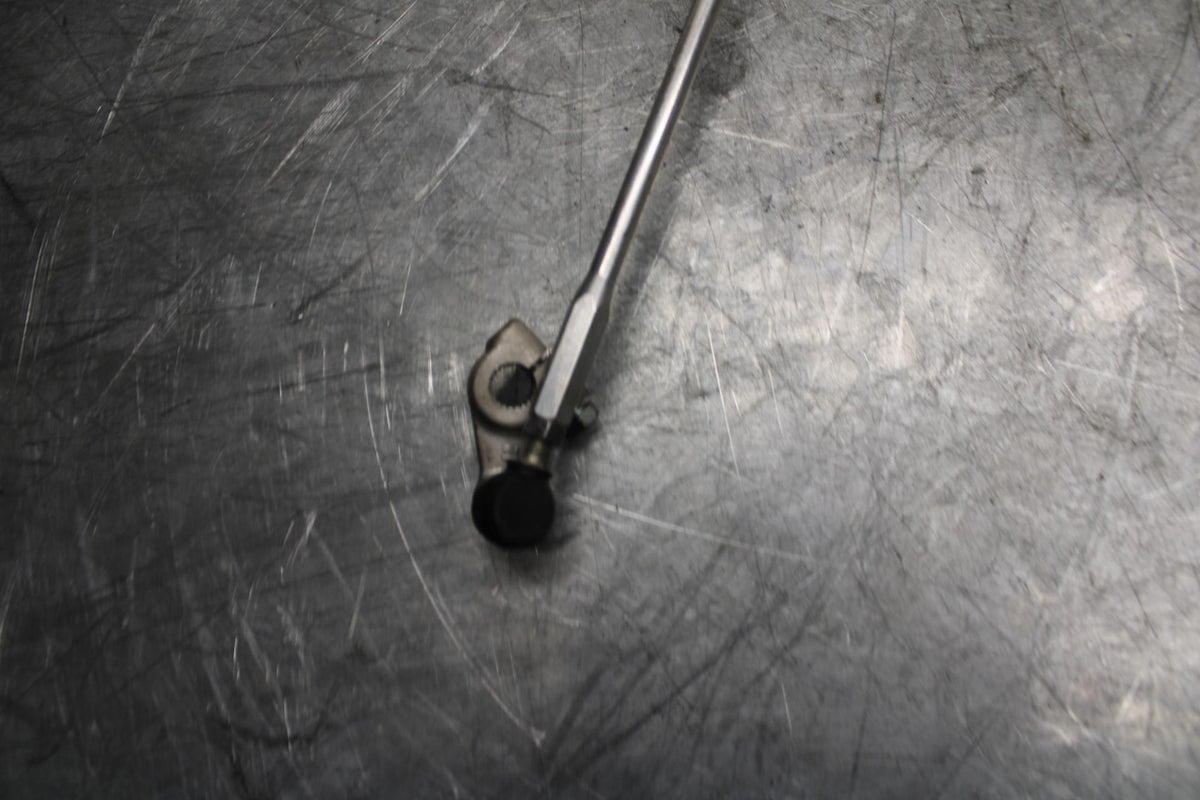 13 SUZUKI GSXR750 SHIFTER LINKAGE SHIFT LINK PEDAL BB474