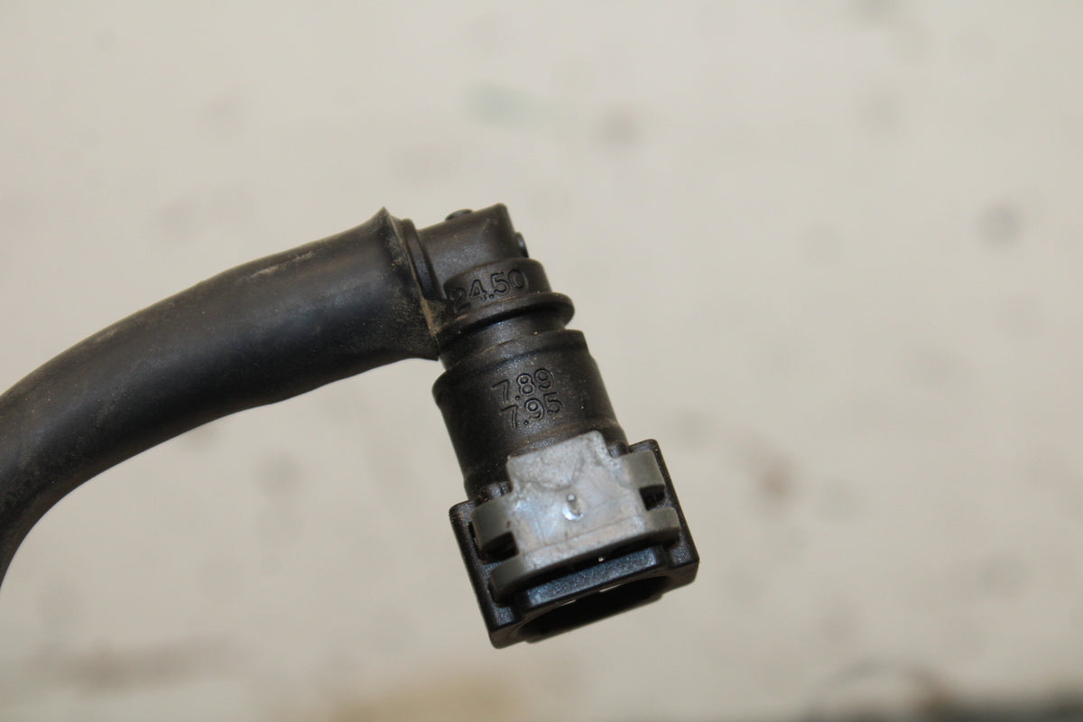 22-24 YAMAHA XSR900 FUEL HOSE GAS LINE TUBE PIPE BB710