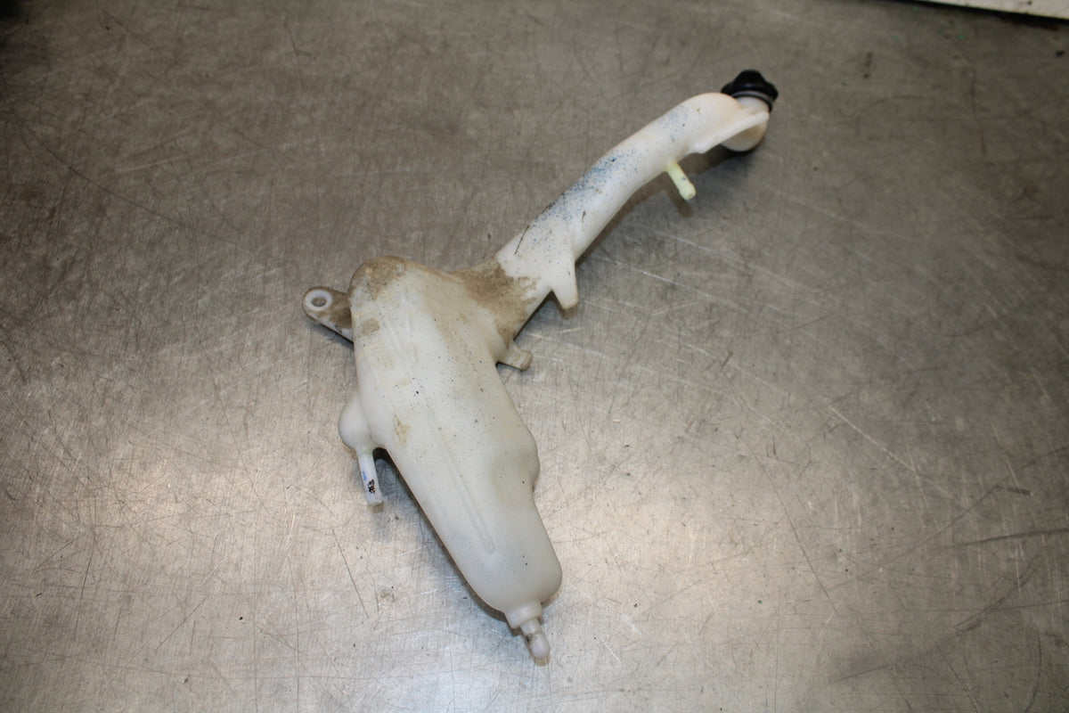 13-15 HONDA CBR500R COOLANT WATER TANK RESERVOIR BOTTLE 19101-MGZ-J00 BB704