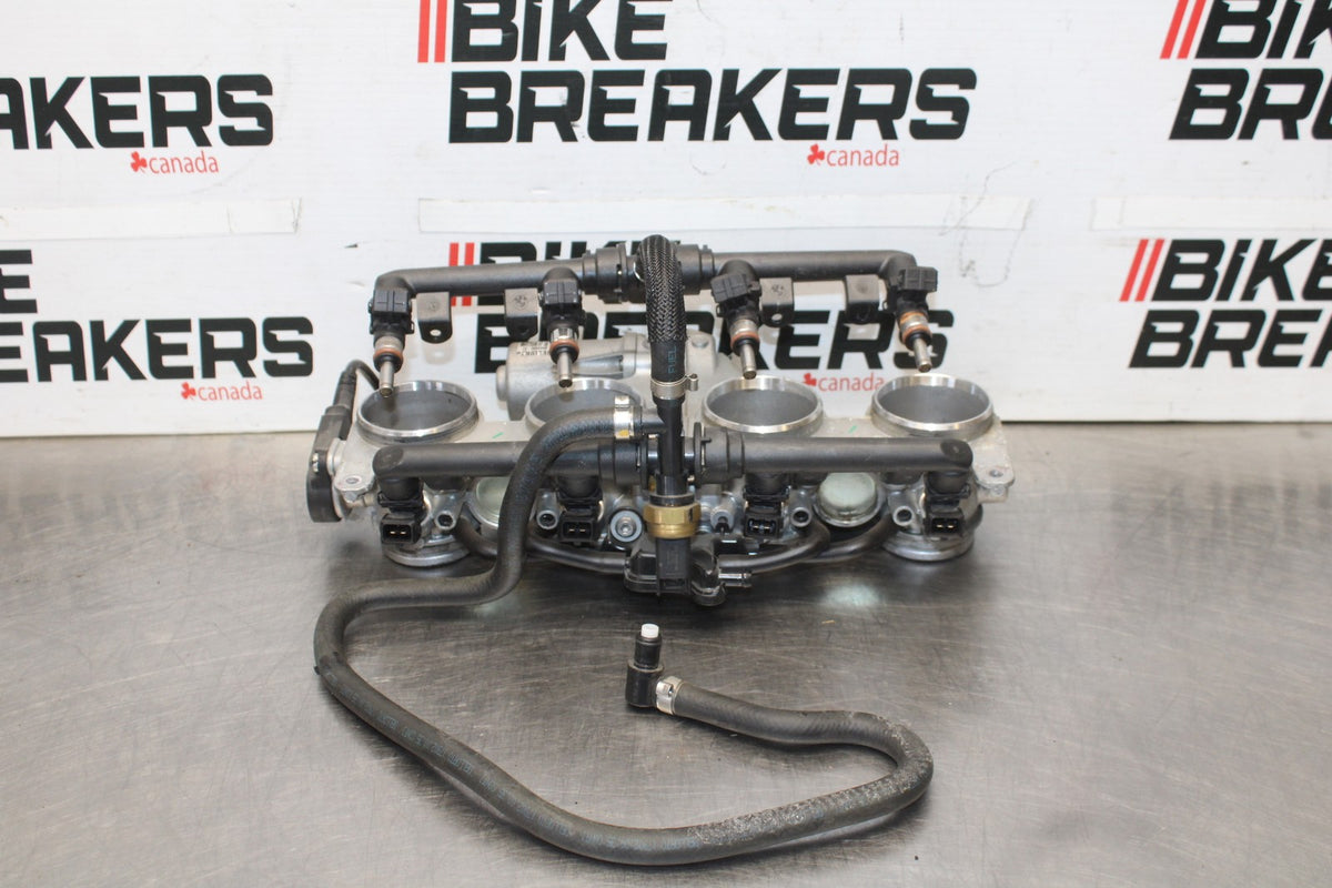 17-20 BMW S1000R FUEL INJECTORS / THROTTLE BODIES BB909