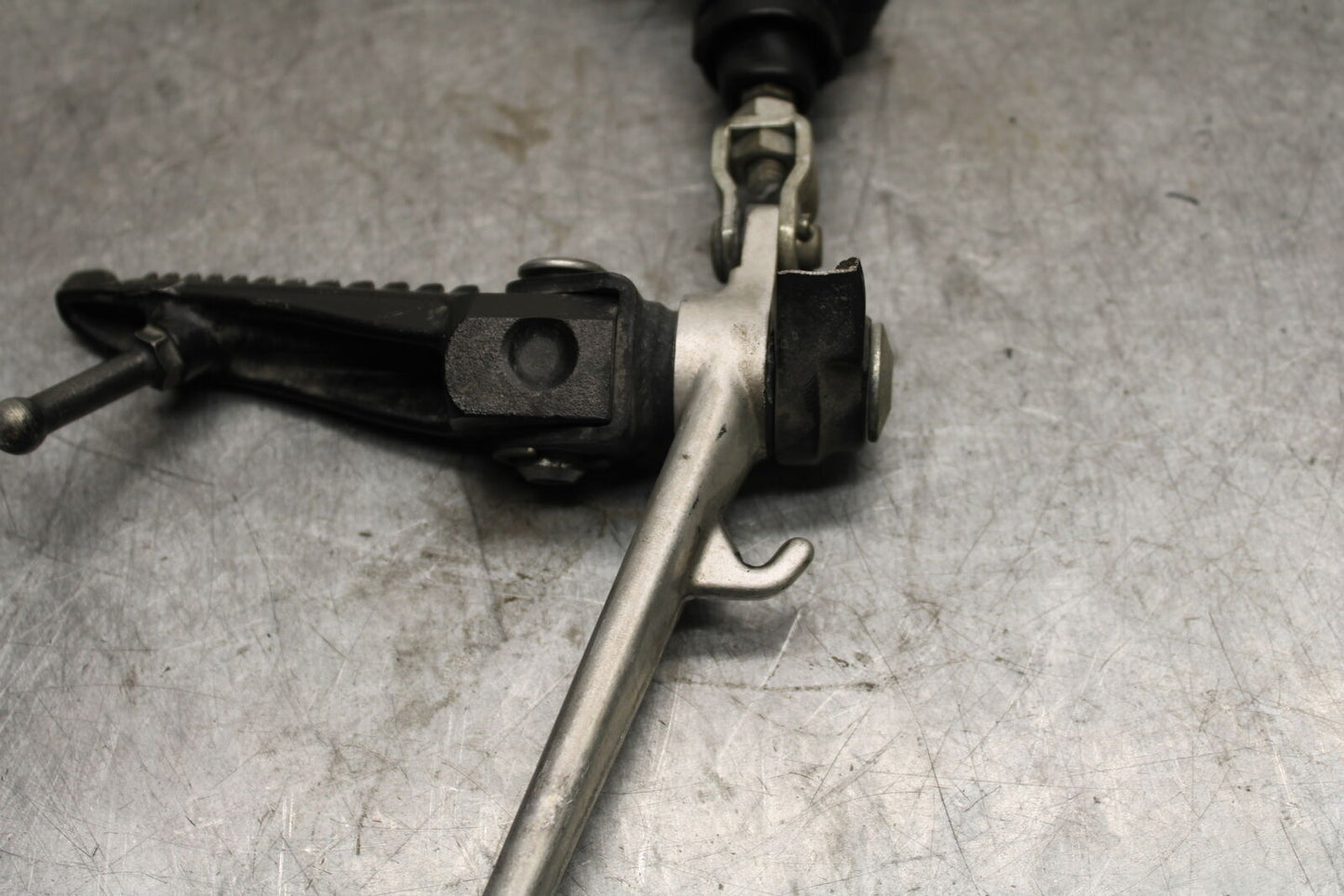 13-18 KAWASAKI NINJA ZX6R REAR BACK BRAKE MASTER CYLINDER W RESERVOIR BB682