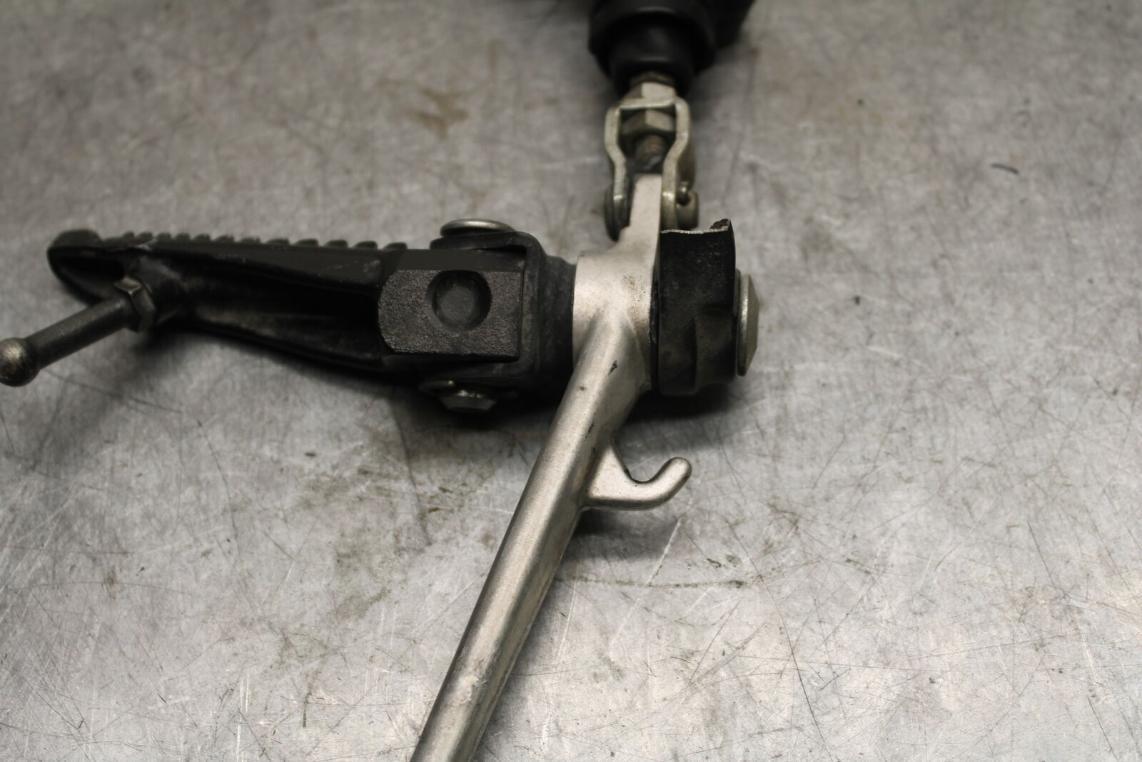 13-18 KAWASAKI NINJA ZX6R REAR BACK BRAKE MASTER CYLINDER W RESERVOIR BB682