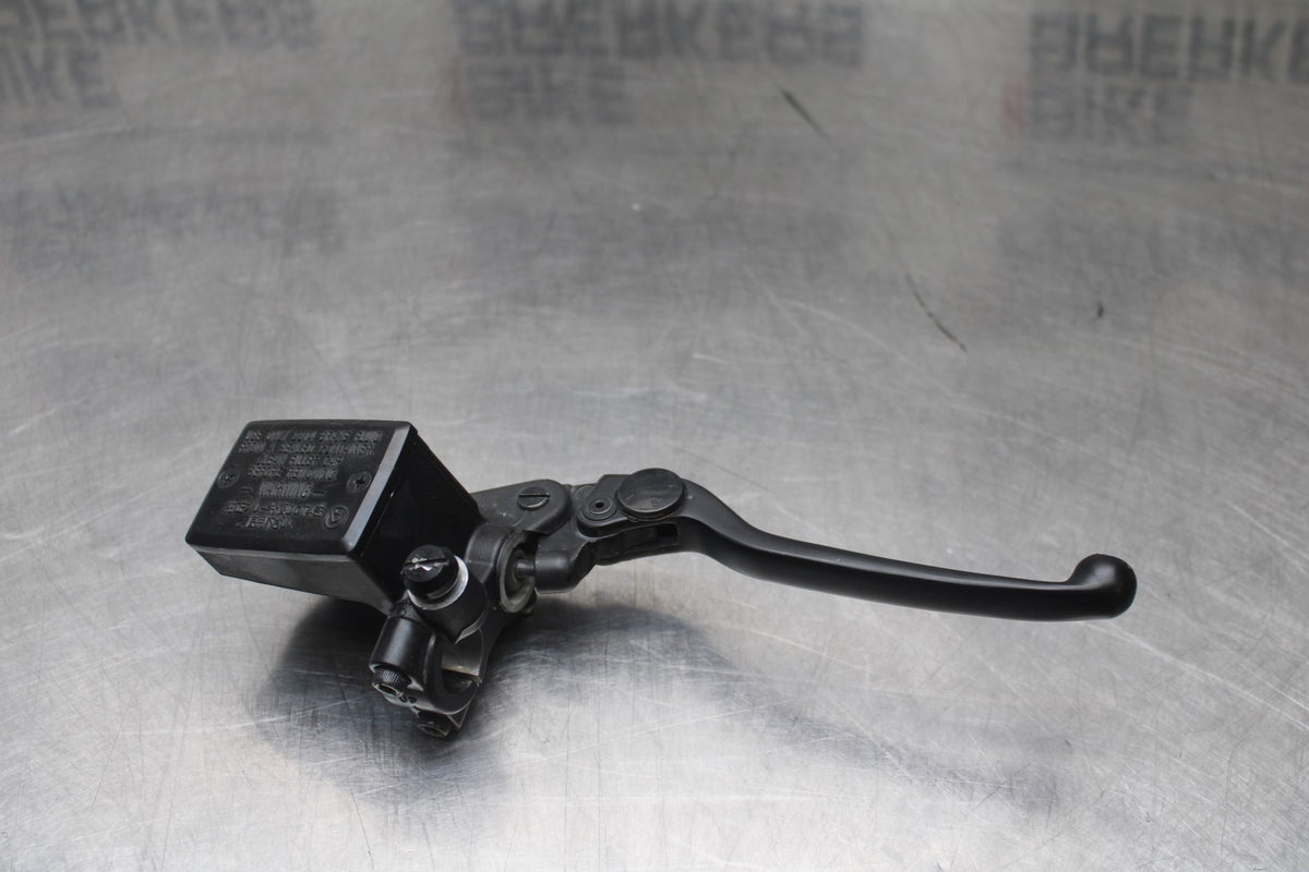 16 YAMAHA XSR900 FRONT BRAKE MASTER CYLINDER w/ LEVER BB786
