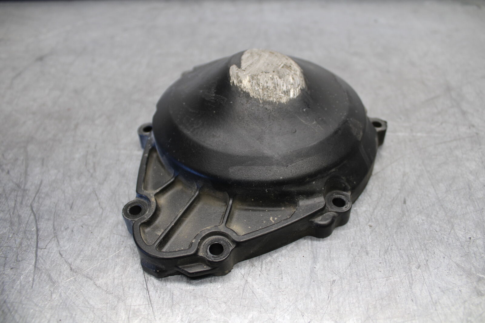 09-14 YAMAHA YZF R1 STATOR MAGNETO ALTERNATOR GENERATOR COVER BB696