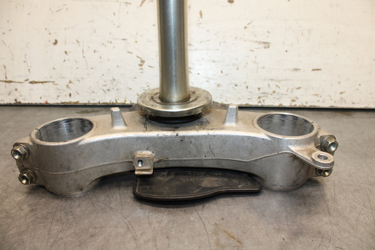 08-10 SUZUKI GSXR 600 FRONT FORKS CLAMP LOWER TRIPLE TREE STEM BB116