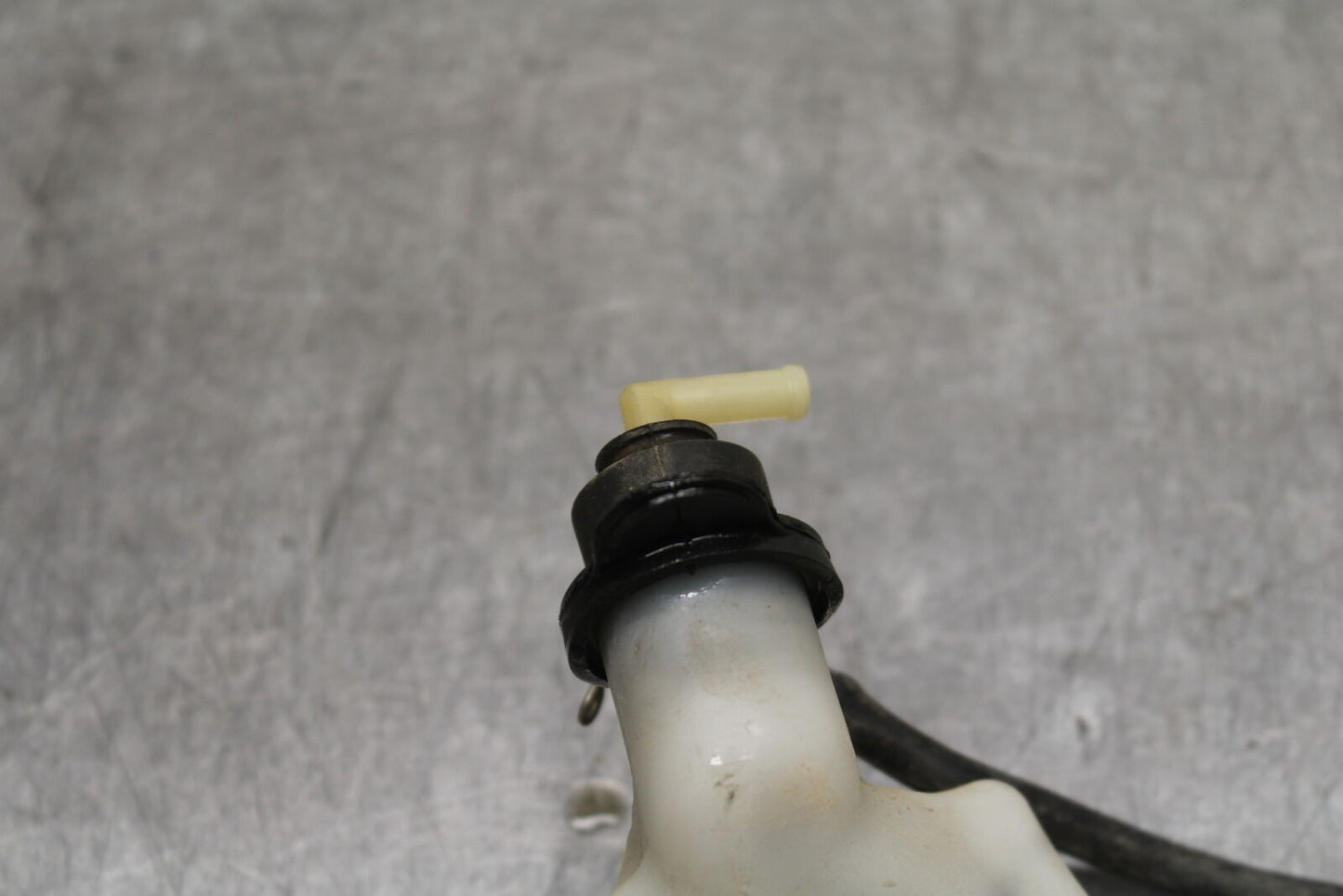 06-07 YAMAHA YZF R6 COOLANT WATER TANK RESERVOIR BOTTLE BB742