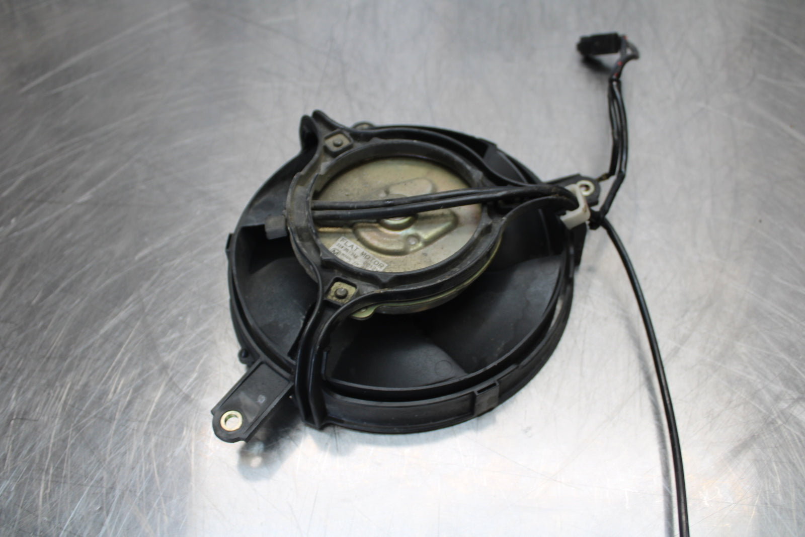 98-05 HONDA SUPER HAWK 1000 VTR1000F ENGINE RADIATOR COOLING FAN BB152