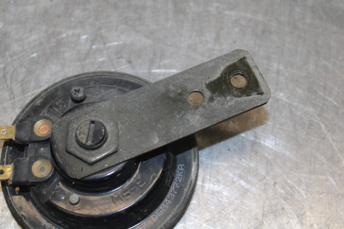 93-00 HONDA GOLDWING 1500 GL1500SE HORN SIGNAL BB700