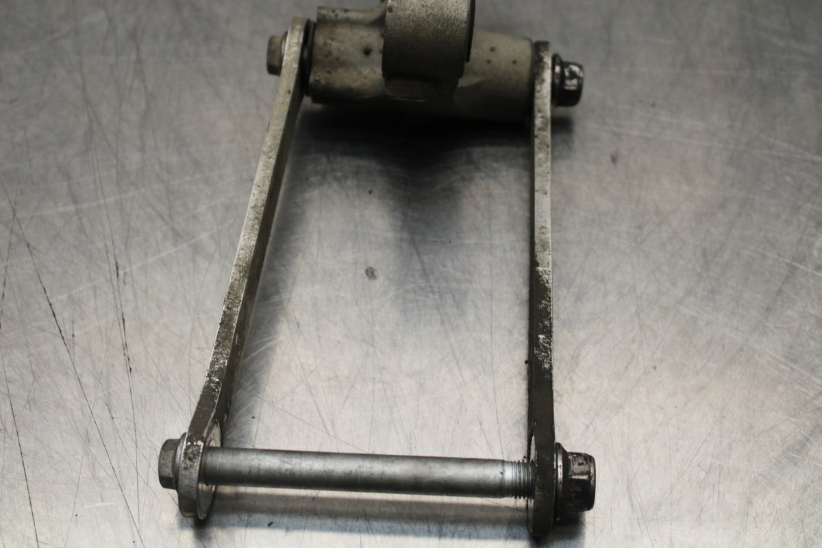 04-05 KAWASAKI NINJA ZX10R REAR DOGBONE SHOCK LINKAGE LINK BB163