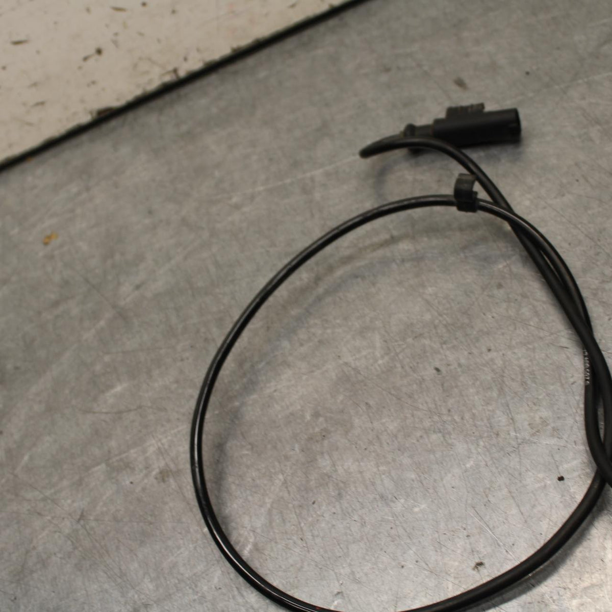 16-24 KTM 390 RC REAR ABS BRAKE SENSOR BB648