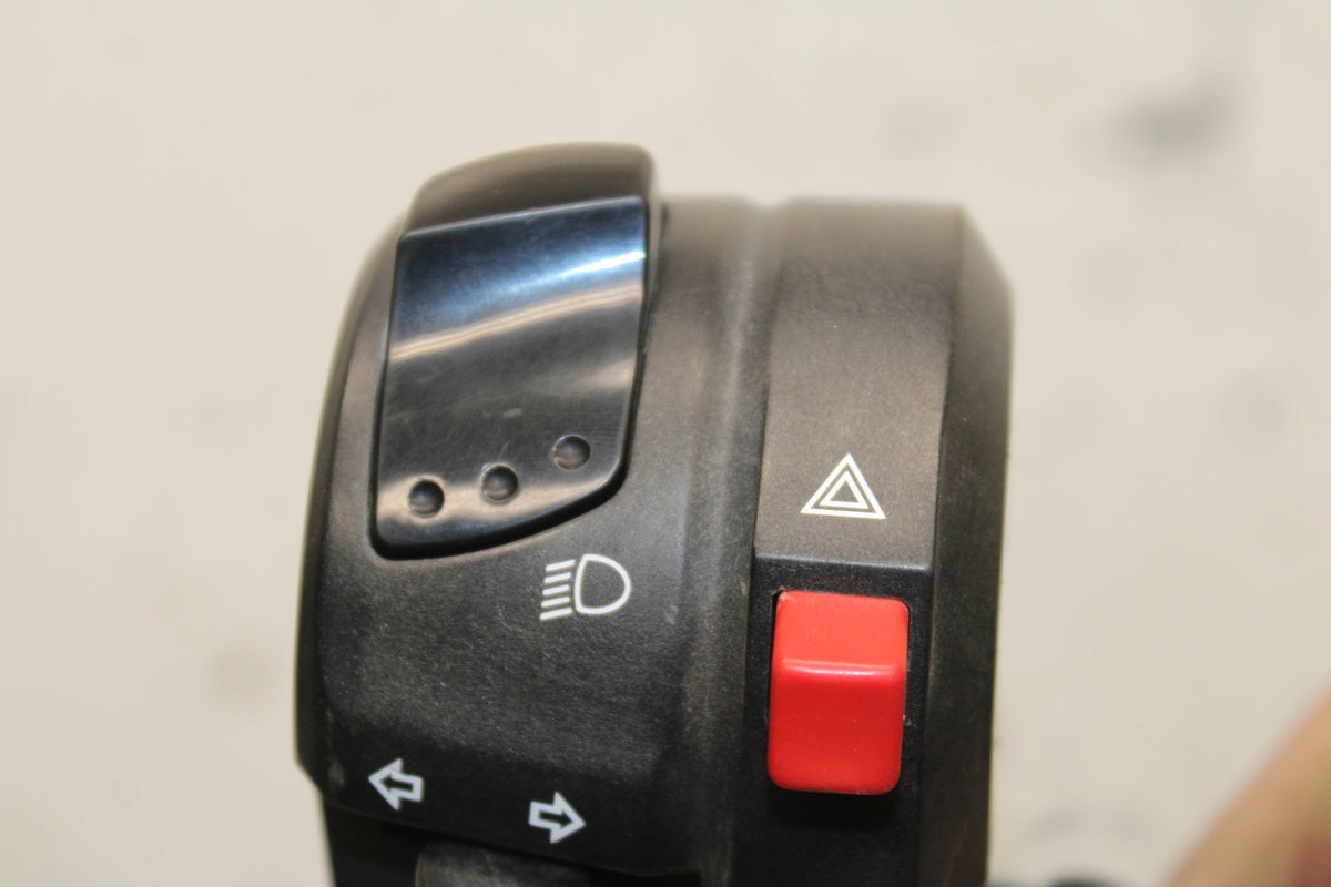 08-09 SUZUKI GSXR600 LEFT CLIP ON HANDLE HORN SIGNALS SWITCH SWITCHES BB728