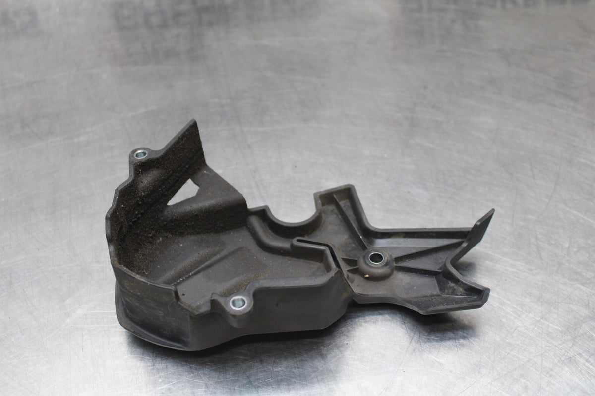 24 KAWASAKI NINJA 500 ABS ENGINE SPROCKET COVER BB818