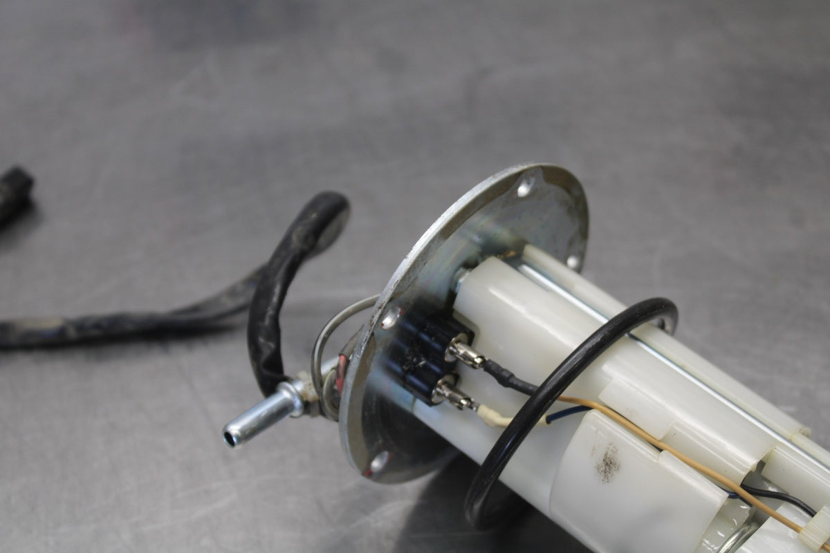 07-08 KAWASAKI NINJA ZX6R FUEL PUMP GAS PETROL SENDER UNIT BB896