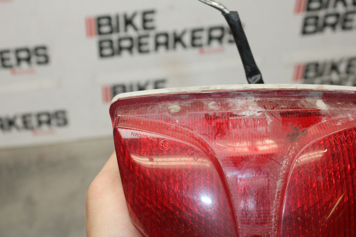 11-26 SUZUKI GSXR750 REAR TAIL TAILLIGHT BACK BRAKE LIGHT BB900