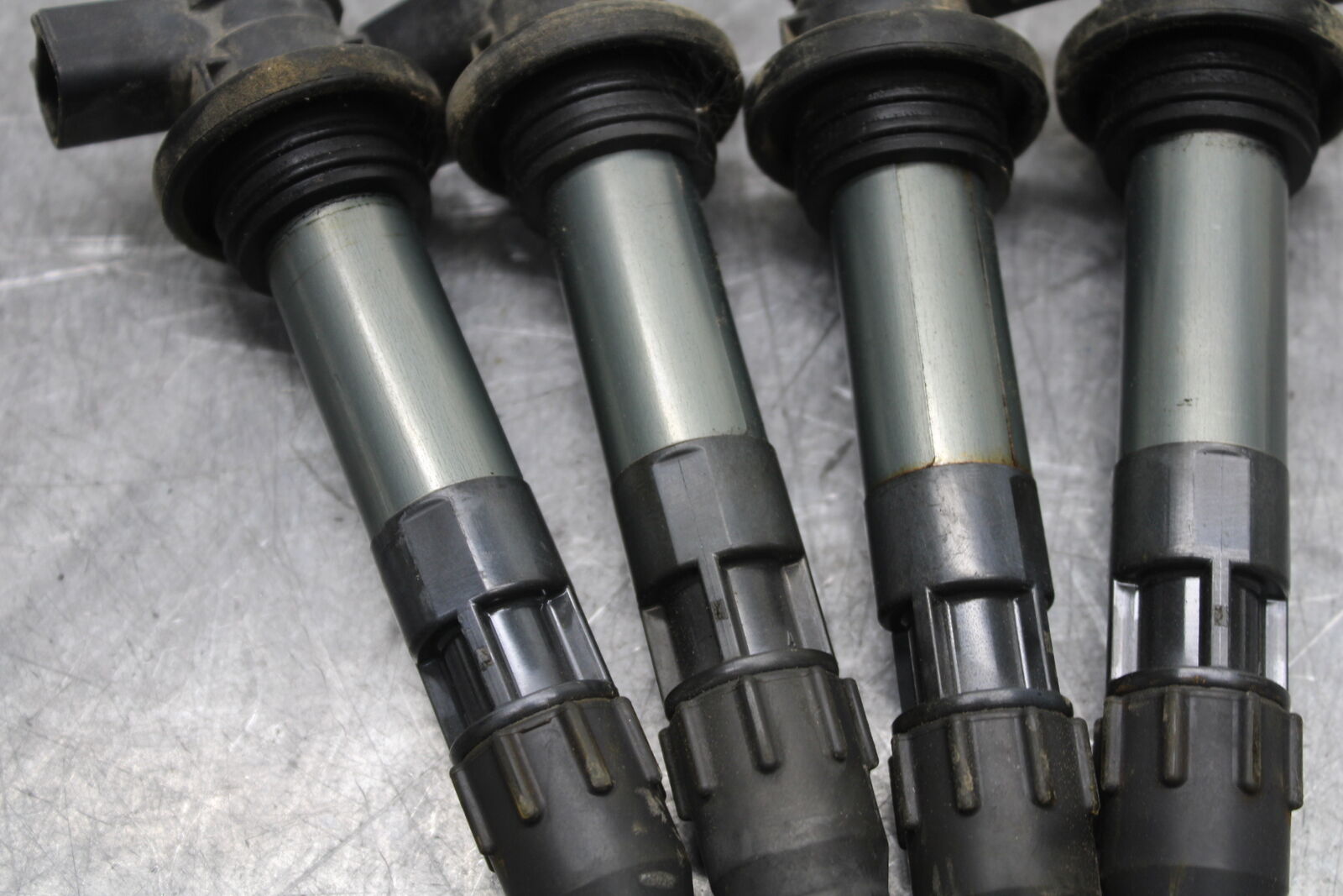 08-10 SUZUKI GSXR 600 IGNITION COILS COIL SPARK PLUG CAPS  BB721