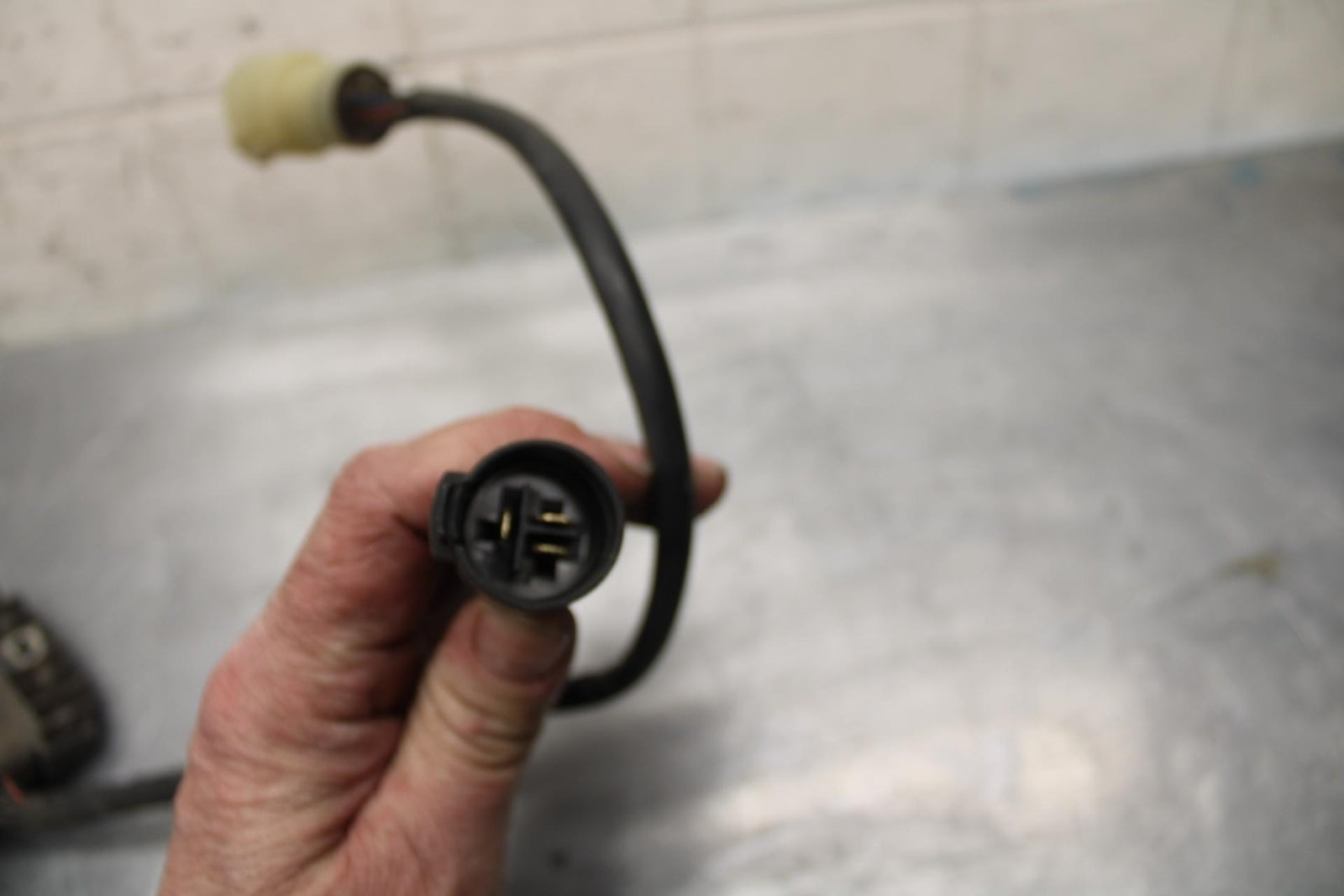 00-02 KAWASAKI NINJA ZX6R ZX600J RECTIFIER VOLTAGE REGULATOR 21066-1125 BB489