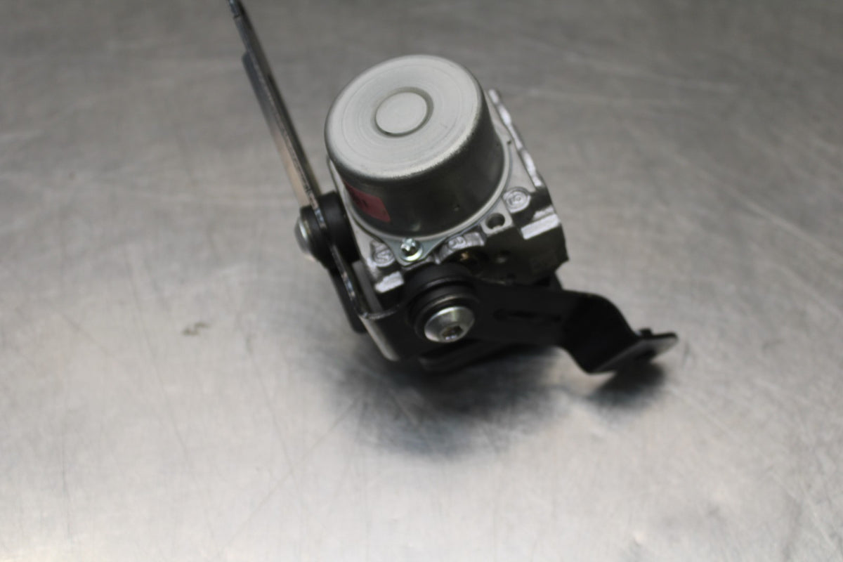23-24 KAWASAKI ZX4R ZX 4RR ZX4 RR ABS PUMP UNIT MODULE BB827