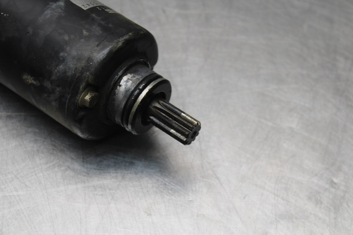 15 TRIUMPH TIGER 800 ENGINE STARTING STARTER MOTOR -DC 12V BB873