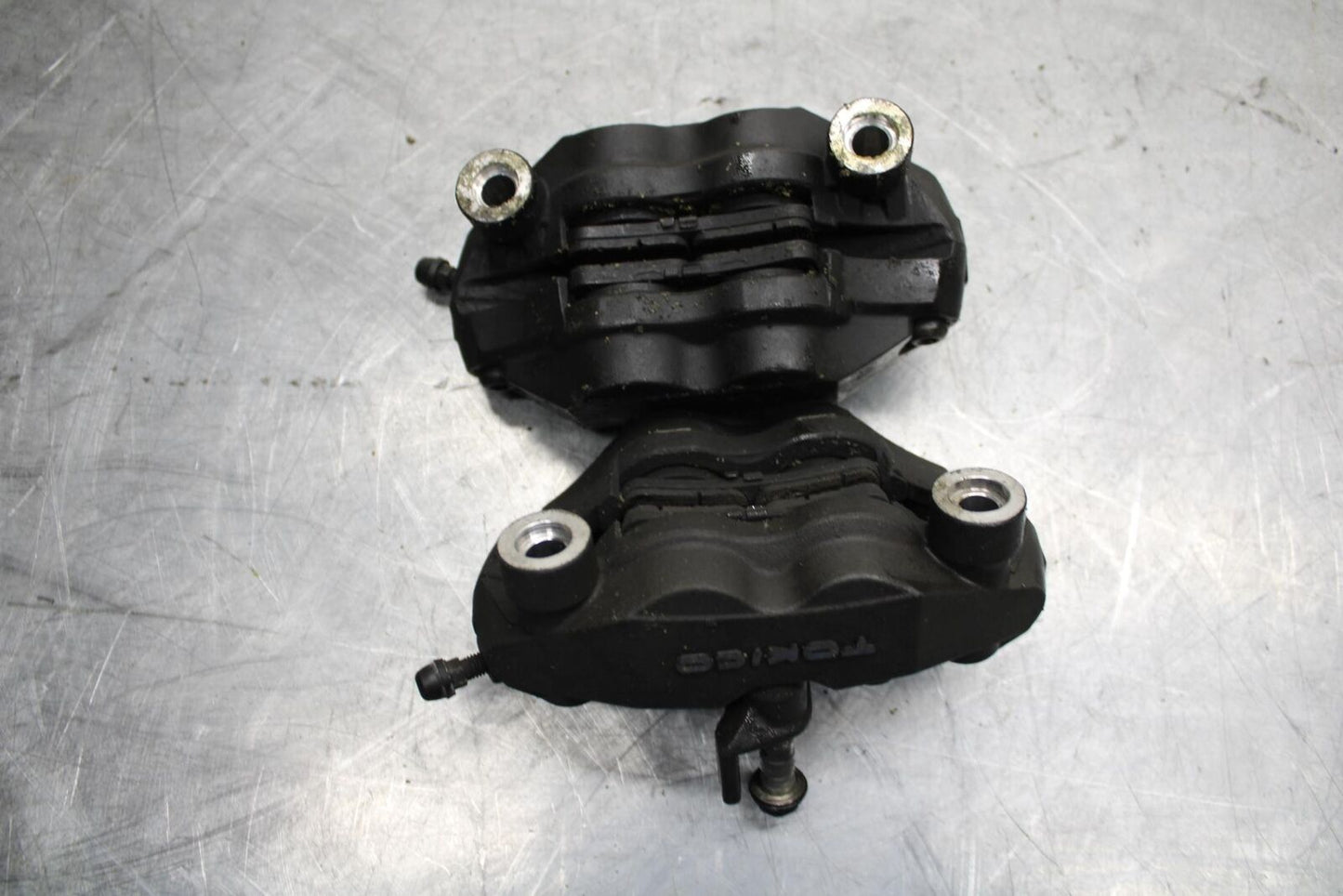 2008 Suzuki GSXR1000 RIGHT LEFT FRONT BRAKE CALIPER SET PAIR CALIPERS BB519
