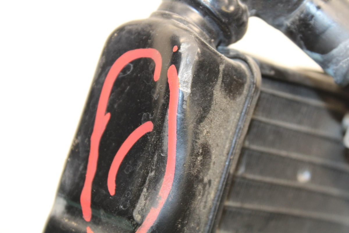 2001 Suzuki GSXR600 ENGINE RADIATOR MOTOR COOLER COOLING RADIATER  BB584