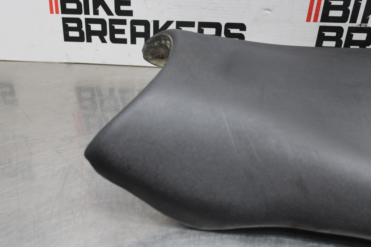 98-05 HONDA SUPER HAWK 1000 VTR1000F FRONT REAR SEAT SADDLE BB821