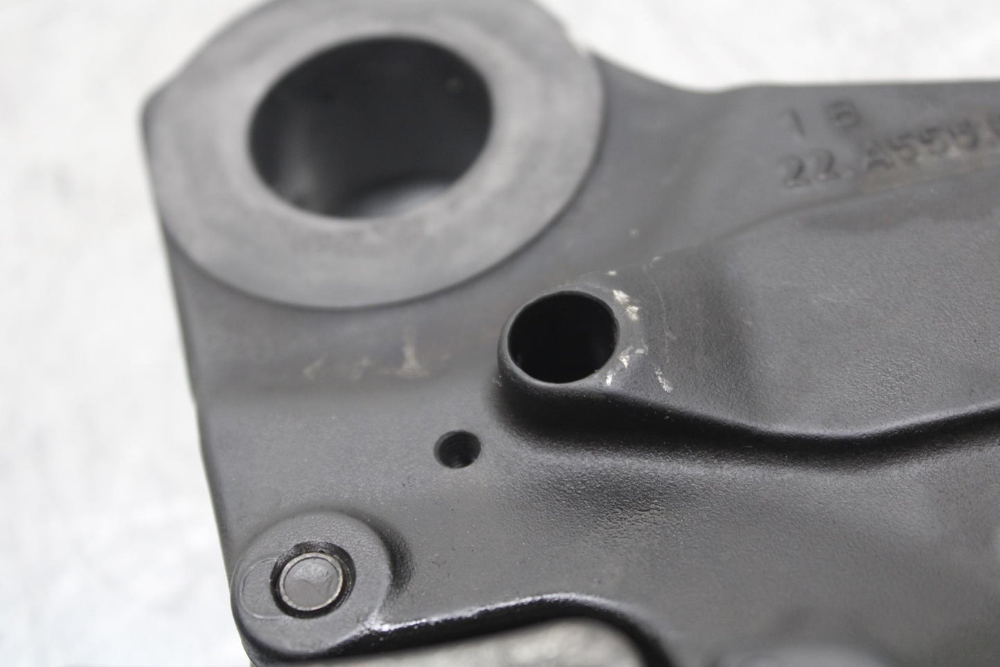 2016 BMW S1000R ABS REAR BACK BRAKE CALIPER W MOUNT BRACKET BB604