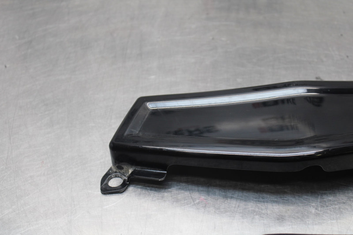 15 SUZUKI BOULEVARD C50 FRAME COVER COWL SET PAIR BB775