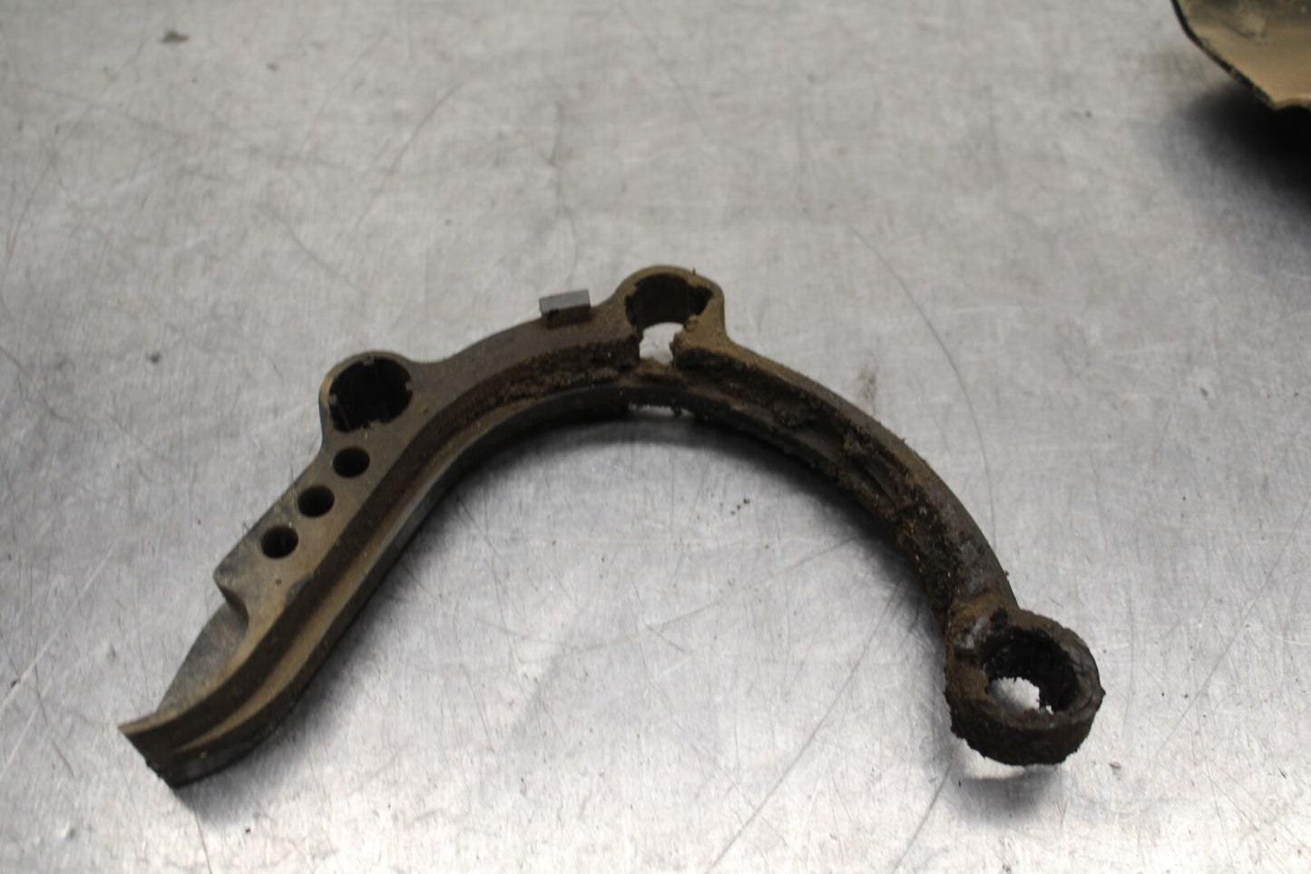 06-07 YAMAHA YZF R6 ENGINE SPROCKET COVER BB742