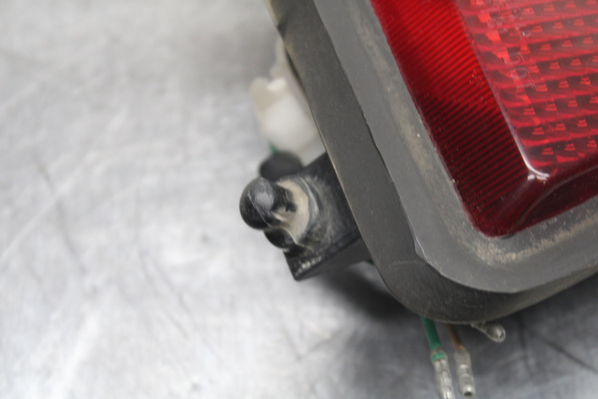 84 HONDA INTERCEPTOR 750 VF750F REAR TAIL TAILLIGHT BACK BRAKE LIGHT BB108
