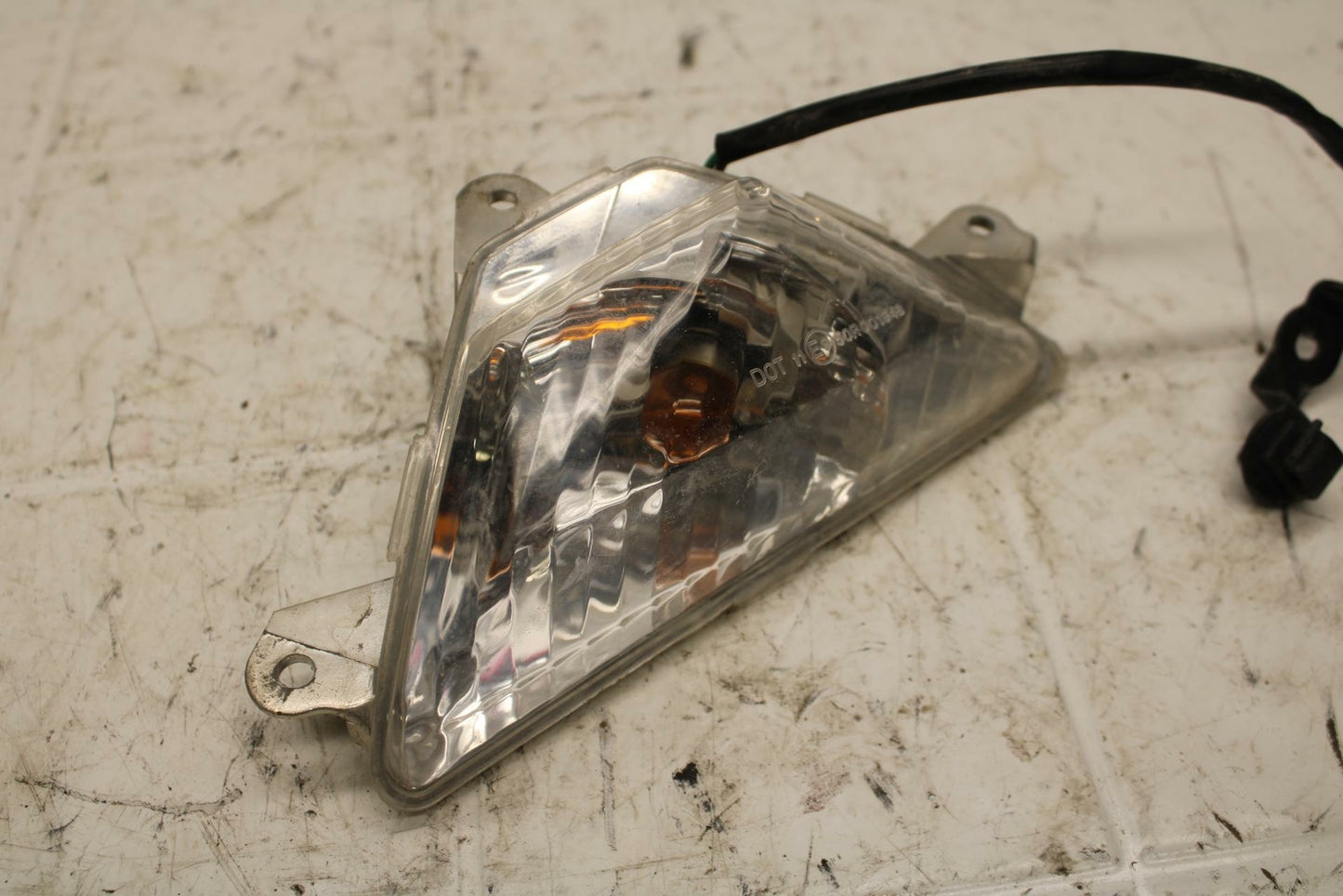 19-20 KAWASAKI NINJA ZX6R ZX636 LEFT REAR TURN SIGNAL LIGHT INDICATOR BB407